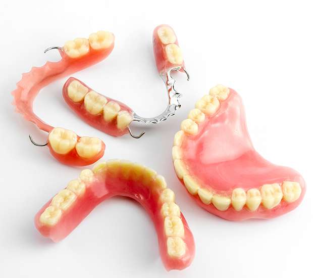Kendall What Do I Do If I Damage My Dentures?